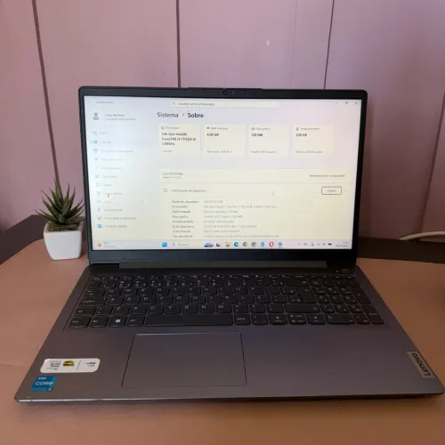 Notebook Lenovo IdeaPad 3 - Conservado