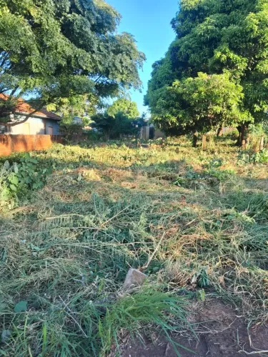 Vende se Terreno no Jardim Panorama