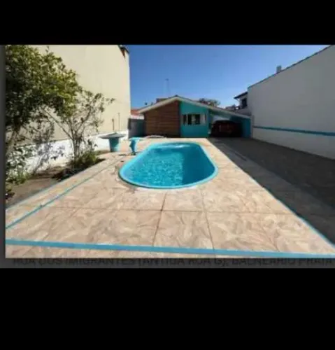 Vendo casa em matinhos balneário praia grande rua G a 50 metros do mar