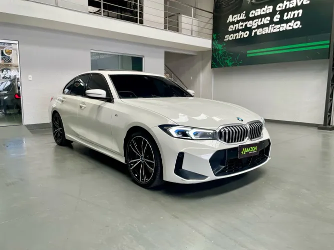 BMW 320I A 2.0 TB M Sport Activeflex 16V 4P 2024