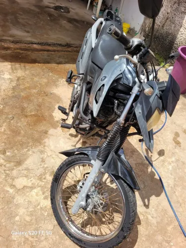 Moto muito econômica para o dia a dia