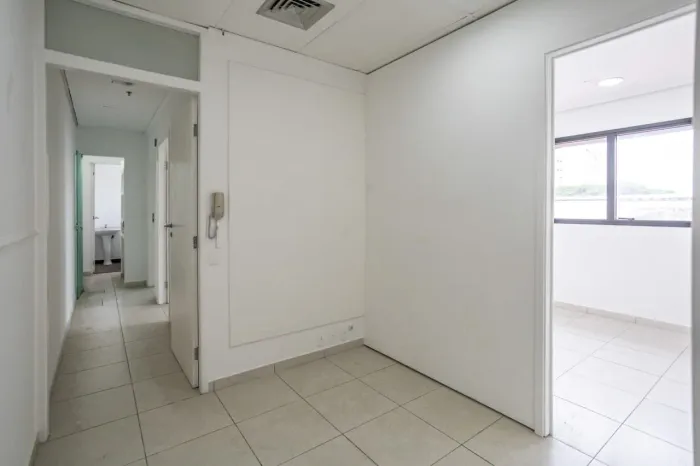 Sala comercial na Rua José Jannarelli, 199 - Conjunto 25 50 m²