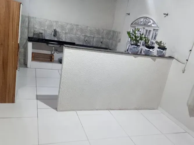 Aluga-se um apartamento