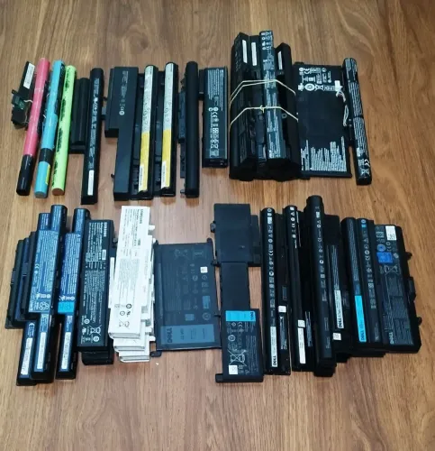 Lote 37 Baterias Notebooks sucatas/retirada células ou Recuperaração