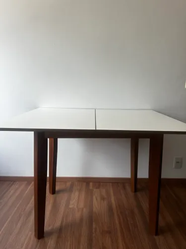 Mesa de Jantar Dobrável de 4 e 2 Lugares