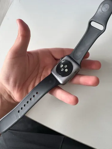 Apple watch series 3