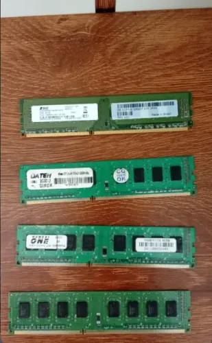 Memoria DDR3 1333 2G cada