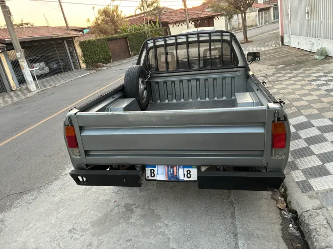 Ford Pampa GL 1.6/ 1.8 (álcool) 1987