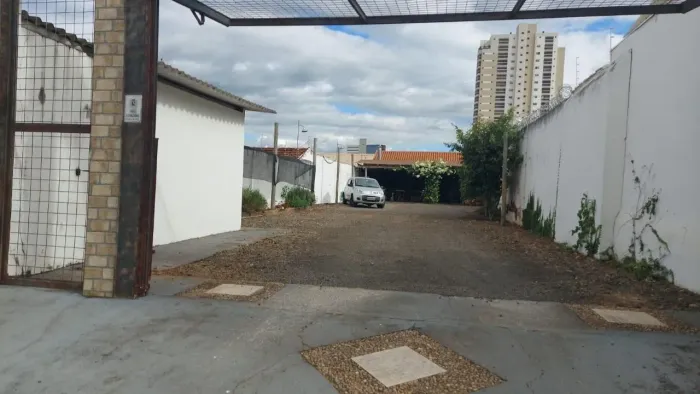 Venda de Casas / Padrão na cidade de Franca