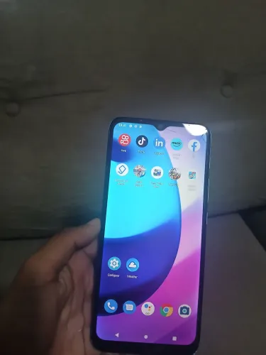 Novinho celular Motorola tudo funcionando perfeitamente 250$*