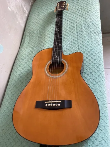 Violão acústico