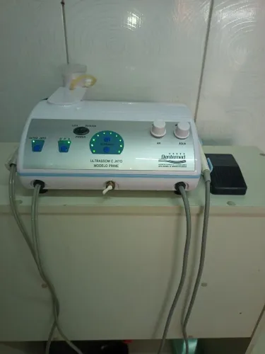 Ultrassom e jato de bicarbonato Piezoelétrico
