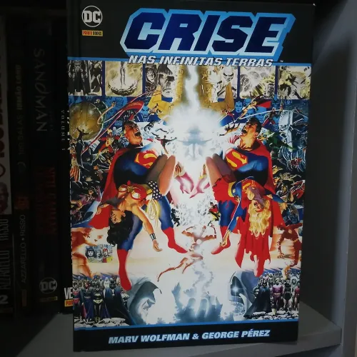 HQ Crise nas Infinitas Terras Edição Definitiva - Marv Wolfman e George Perez - Panini