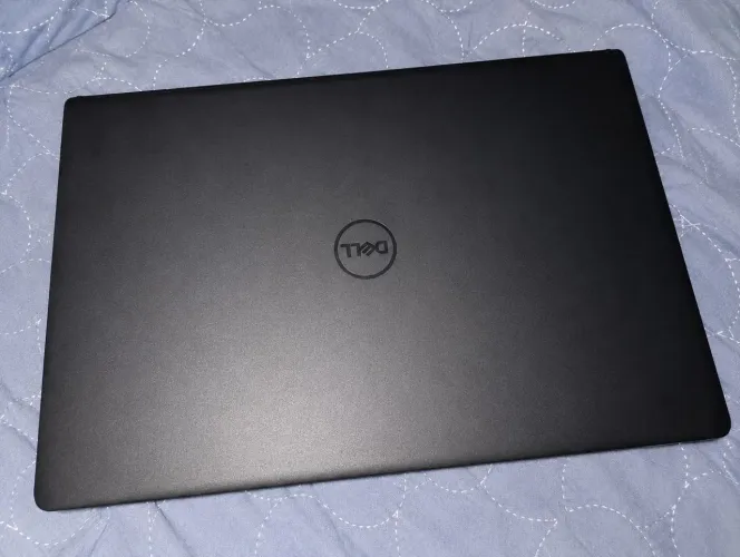 Dell Inspiron 15 3520