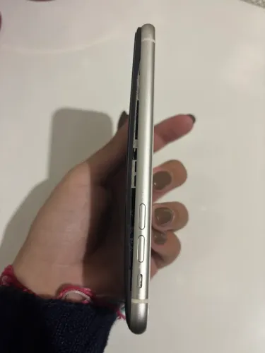iPhone 11 64GB Para Conserto - Bateria Estufada