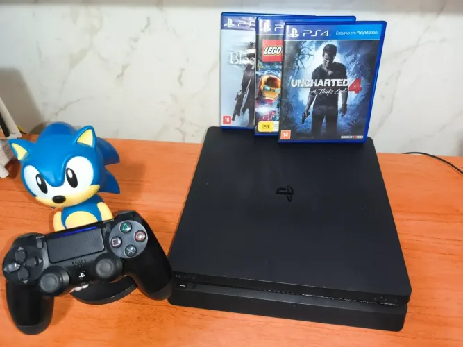 Playstation 4 Slim (Usado)