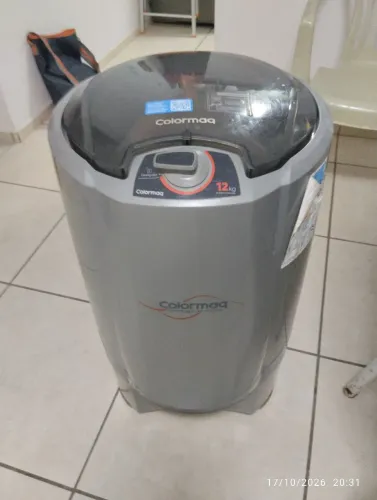 Vendo centrífuga Colormaq 12 kl sem nova