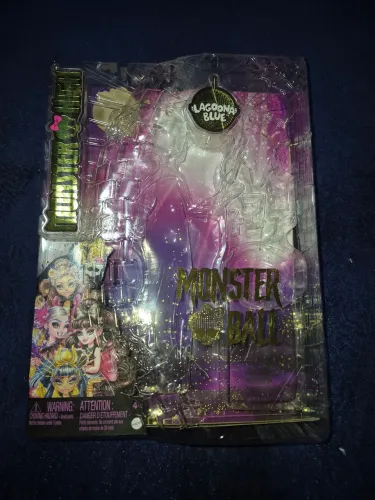 Caixa monster high 
