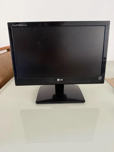 Monitor LG 16?