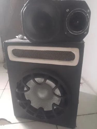 Som automotivo vendo e faço jogo dispenso curioso pouca conversa