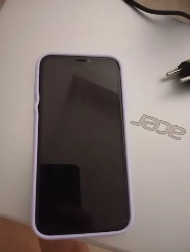 iPhone (display precisa ajeitar)