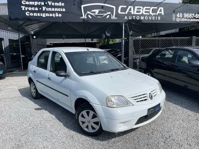 Renault Logan Authentique Plus Hi-f. 1.0 16V 4P 2009