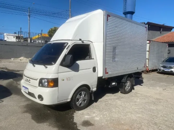 Jac v260 Baú - Caminhonete