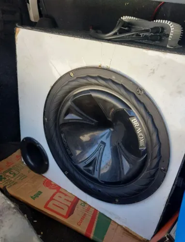 Sub de 12 Com Caixote e módulo ts400