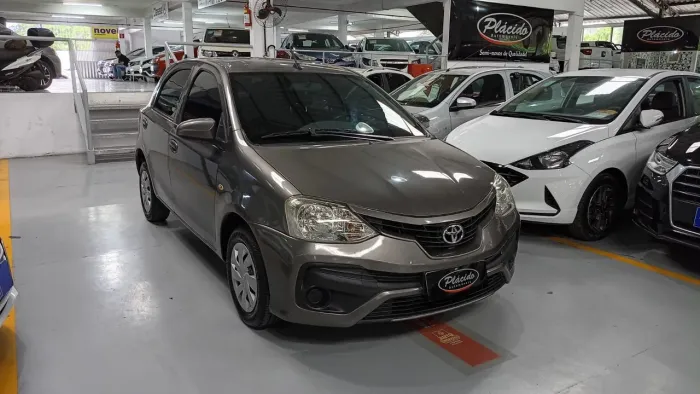Toyota Etios X 1.3 Flex 16V 5P Mec. 2018