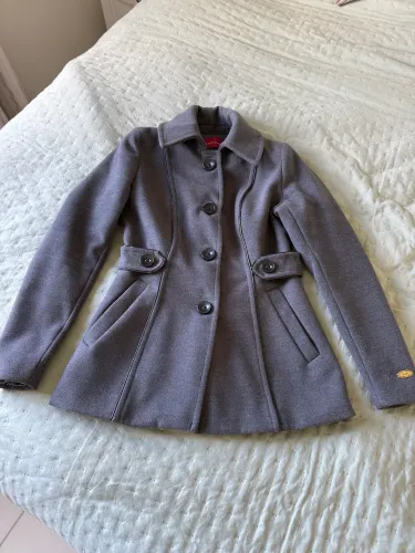 Casaco de Lã Feminino Original Julias Closet - Tam. PP - Excelente Estado