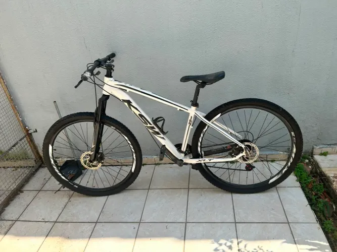 Bicicleta a venda