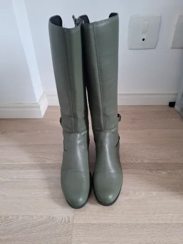 Bota cano alto verde via uno