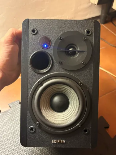 Caixa de Som Bluetooth - Edifier R1280DBs