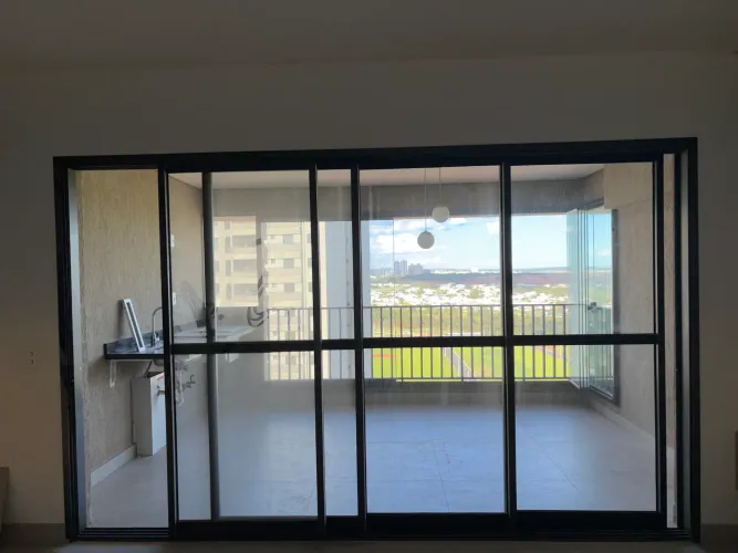 Portas de alumínio 4 folhas