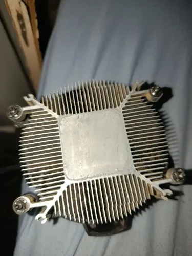 Vendo esse Air cooler amd sem suporte traseiro