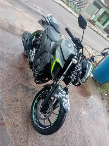 Yamaha FZ25 23/24