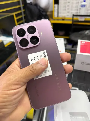 Xiaomi 17T PRO 512gb 12gb / CÂMERAS LEICA ( Aparelho SEM USO )
