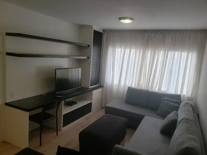 Saint James Flat Reformado no Itaim Bibi apto novo