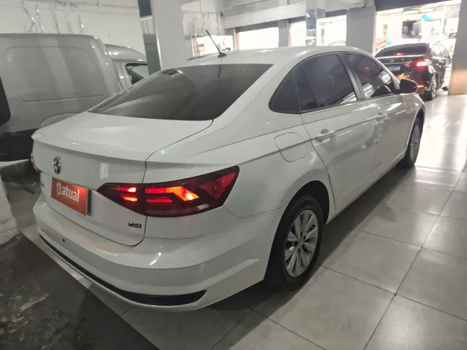 Volkswagen Virtus 1.6 MSI Flex 16V 5P Mec. 2020