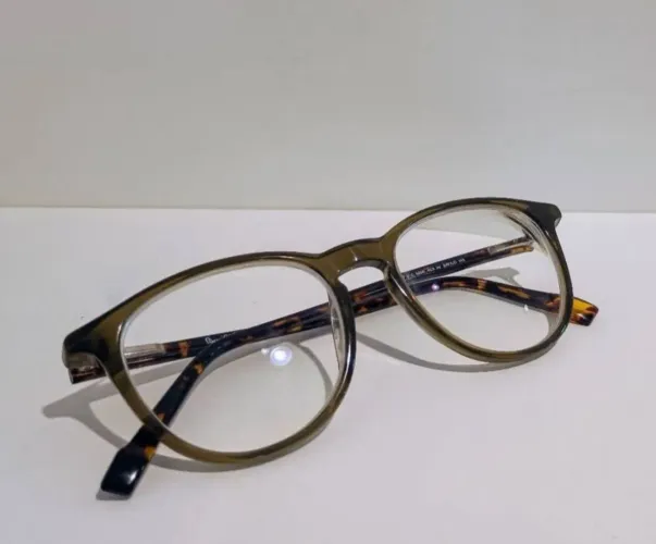 Armação original Pierre Cardin feminina