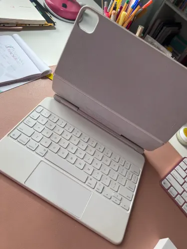 Magic Keyboard Ipad air