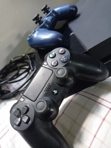 pS4 slim novo 2 controle