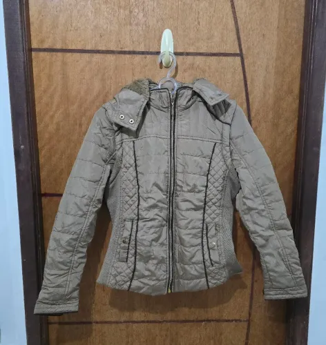 Jaqueta Colete Feminino 2 em 1 com capuz - M
