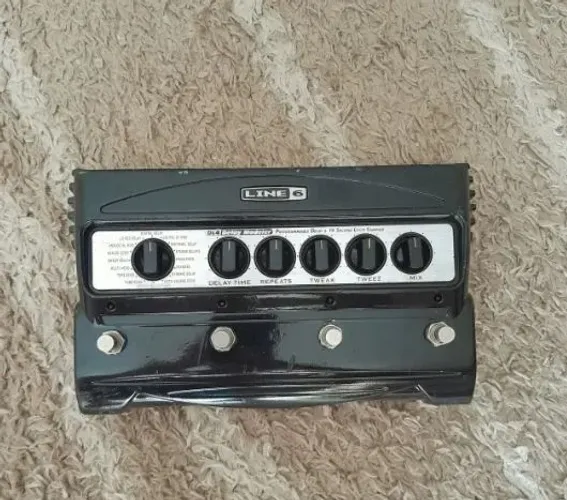 PEDAL DE DELAY LINE 6 DL4