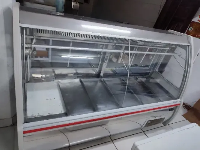 balcão de exposição refrigerado para comercio (Apenas com retirada)