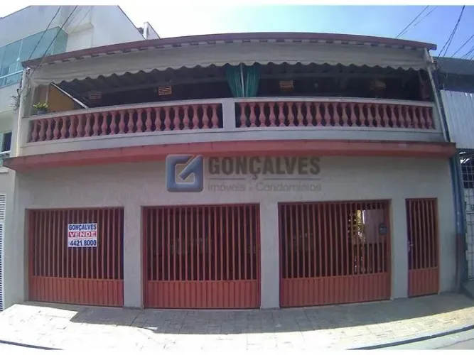 Sobrado à venda em Santo André Vila Homero Thon | 3 dormitórios, 1 suíte, 3 vagas