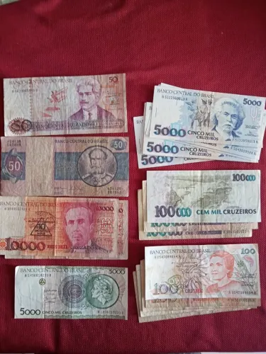 Moedas e cedulas antigas