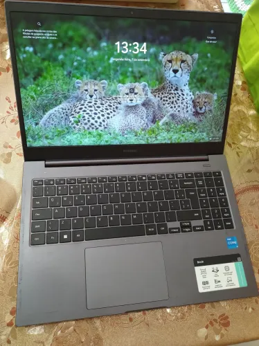 Notebook Samsung i3 11 Ger SSD