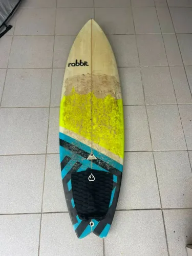 VENDO DUAS PRANCHAS DE SURF