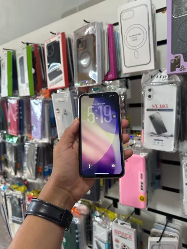 iPhone 11 64gb
